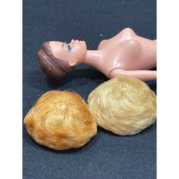 1962 BUBBLE CUT BARBIE/STRAWBERRY BLONDE-BLUE EYES VINTAGE 1960's MATTEL - Picture 4 of 6